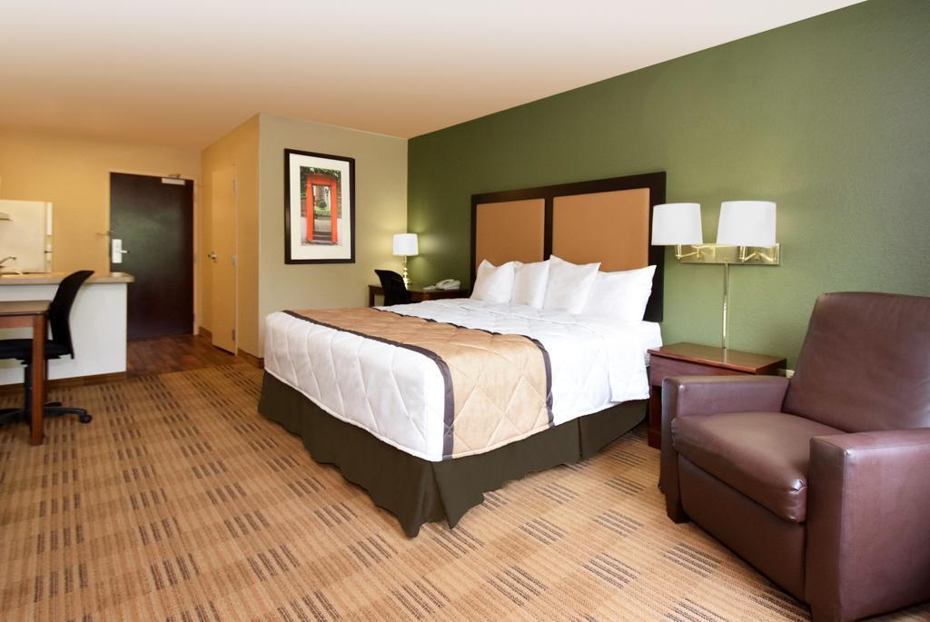 Extended Stay America Suites - Lynchburg - University Blvd Zewnętrze zdjęcie